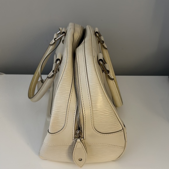 Louis Vuitton Epi Bowling Montaigne Bag Cream-Vintage - Picture 3 of 11